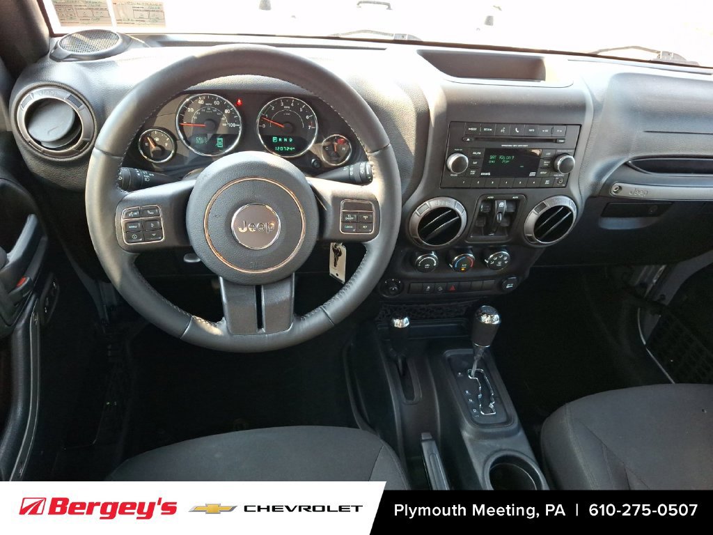 Used 2018 Jeep Wrangler Unlimited Sport S AWD/4WD image 14