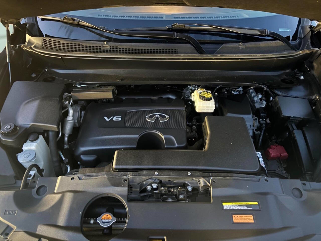 Used 2020 INFINITI QX60 Luxe w/ Essential Package FWD image 37