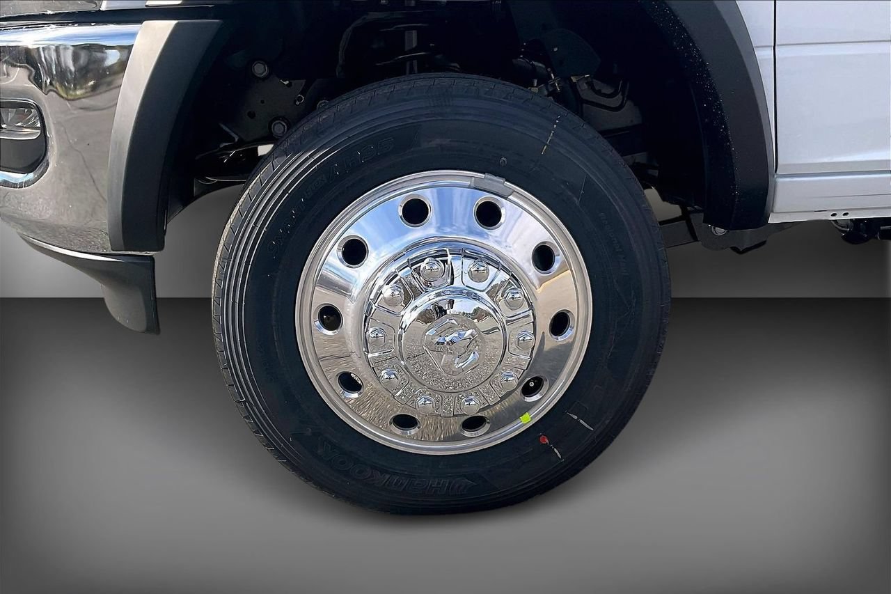 New 2026 RAM 4500 Tradesman w/ Chrome Appearance Group AWD/4WD image 26