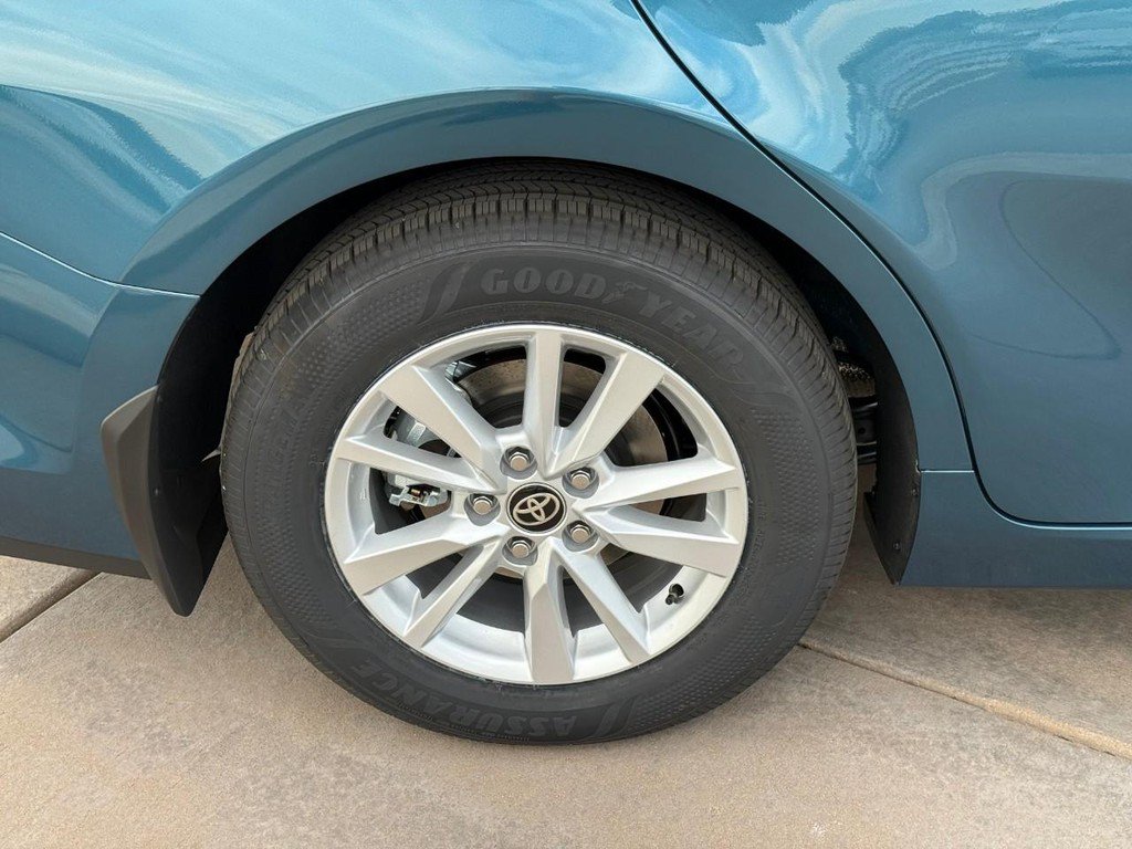 New 2026 Toyota Camry LE AWD/4WD image 6