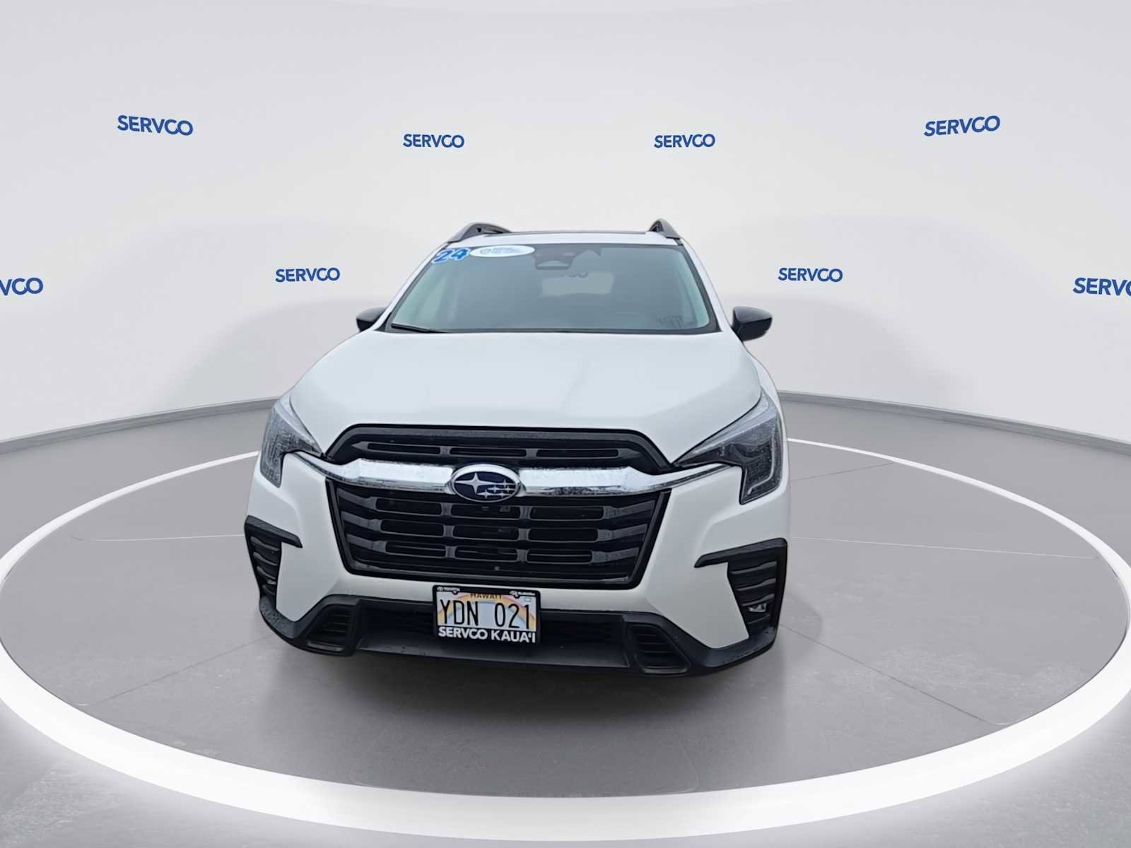 Used 2024 Subaru Ascent Limited w/ Technology Package AWD/4WD image 3