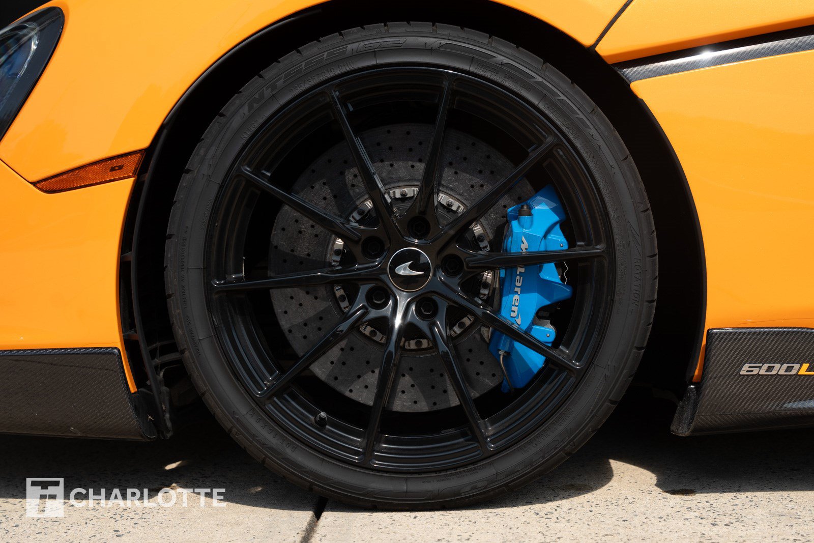 Used 2019 McLaren 600LT RWD image 10