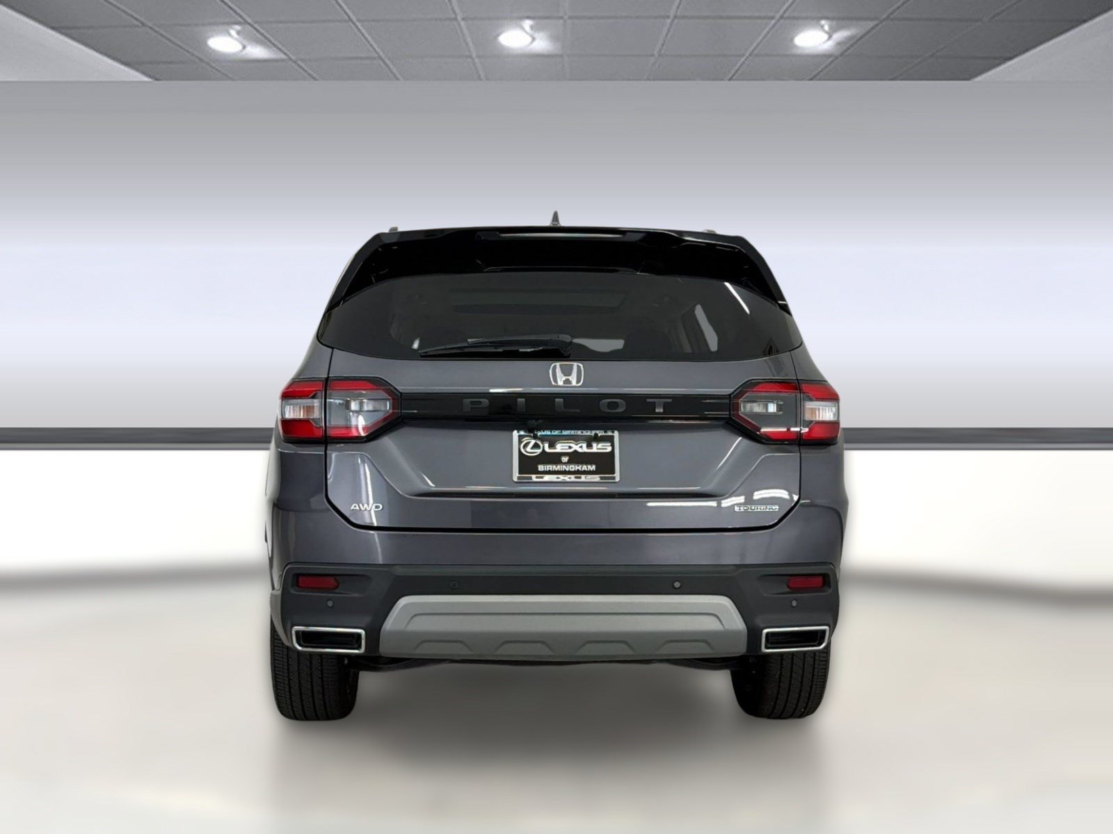 Used 2024 Honda Pilot Touring image 10