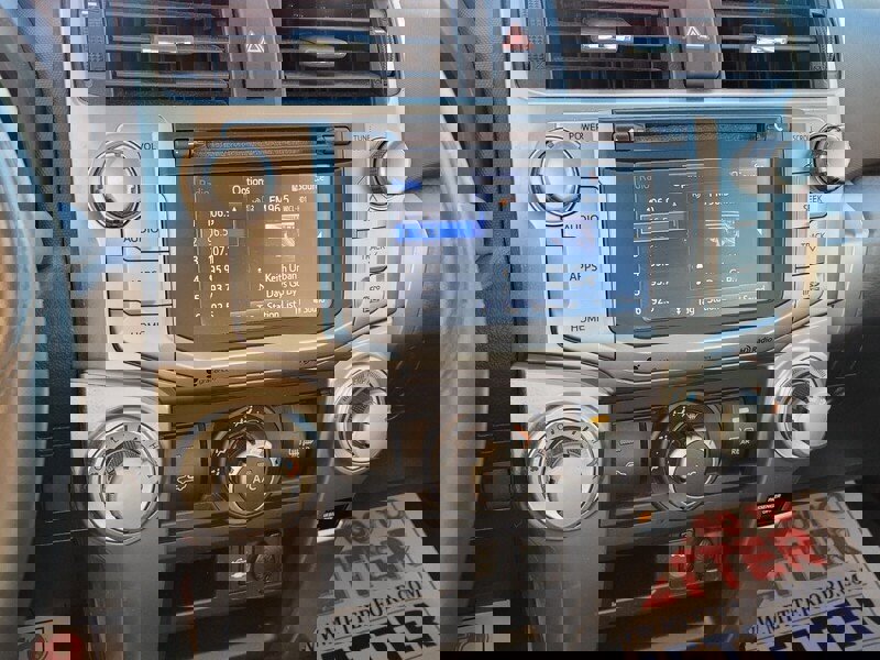 Used 2015 Toyota 4Runner SR5 image 17