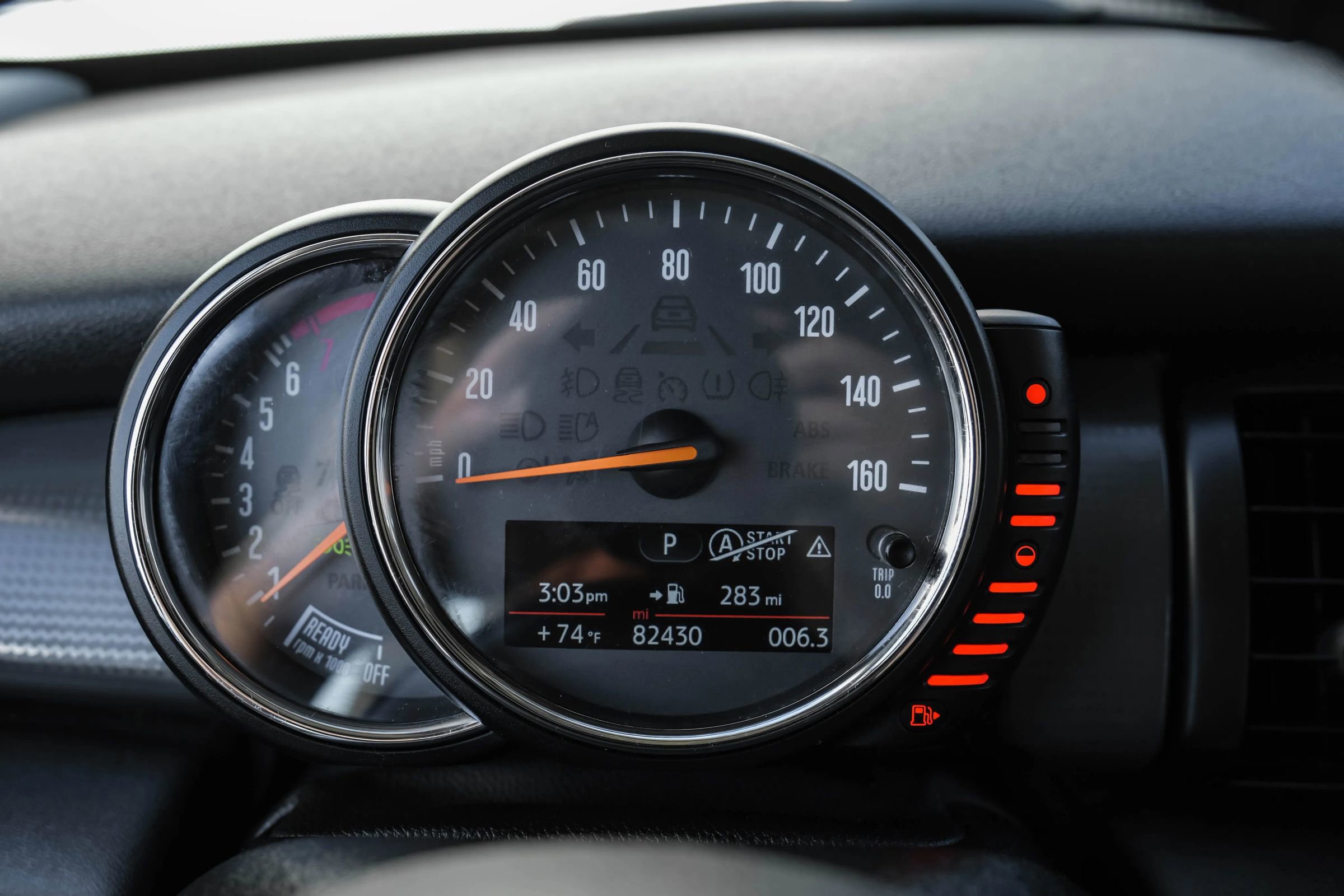 Used 2014 MINI Cooper 2-Door Hardtop image 16