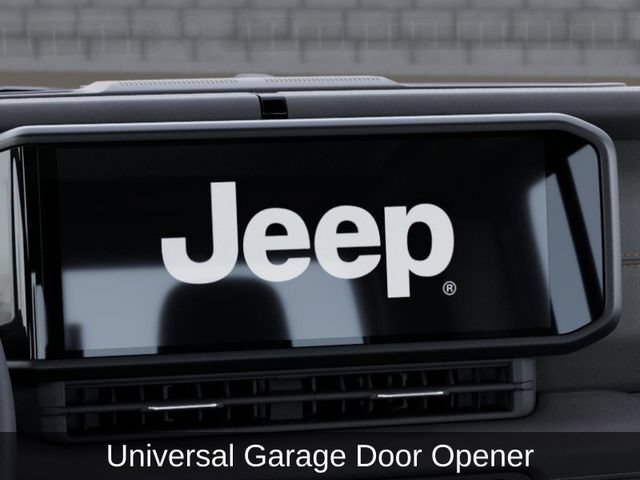 Used 2025 Jeep Gladiator Mojave w/ Convenience Group AWD/4WD image 26