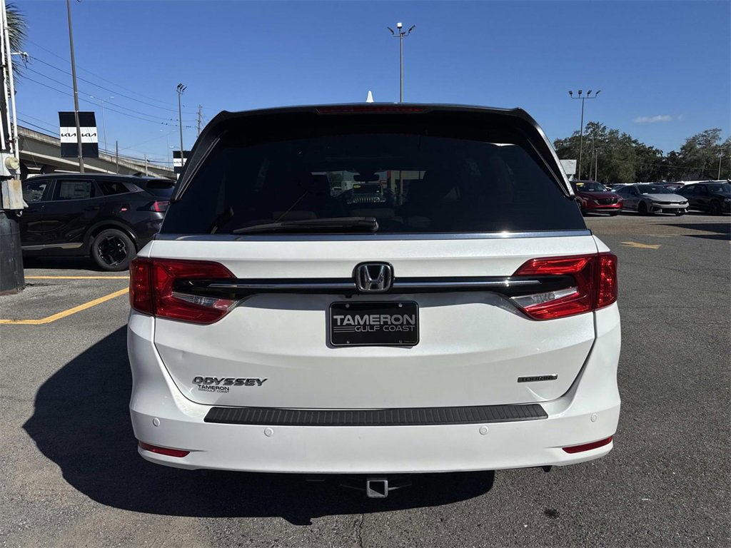 Used 2023 Honda Odyssey Touring image 13