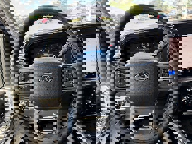 New 2025 Ford F250 Lariat w/ Lariat Ultimate Package image 23