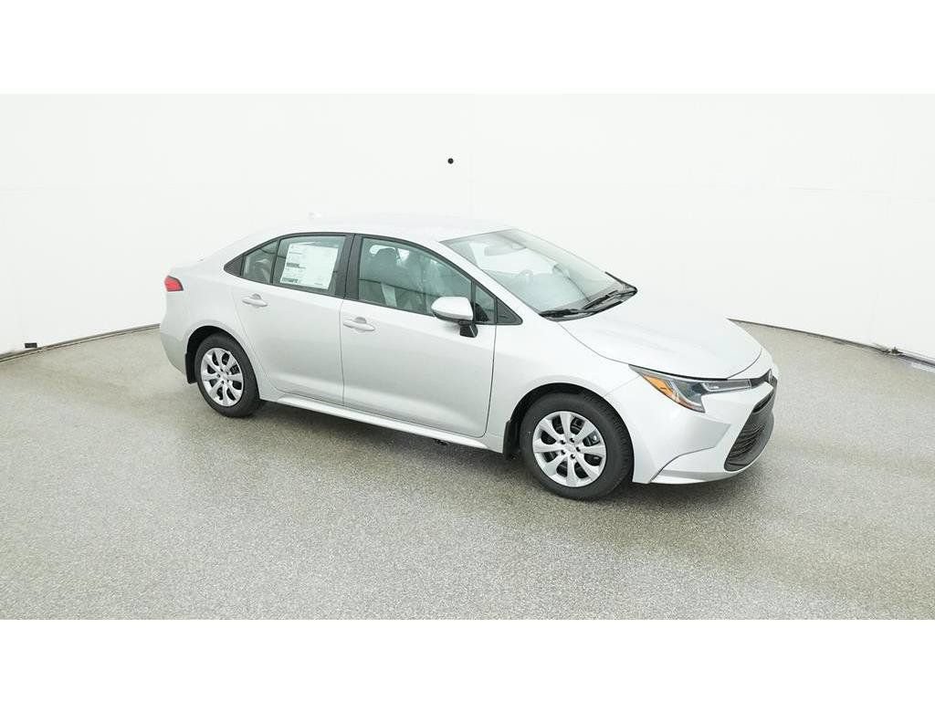 Used 2025 Toyota Corolla LE FWD image 15