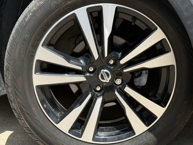 Used 2018 Nissan Kicks SV w/ Exterior Package FWD image 10