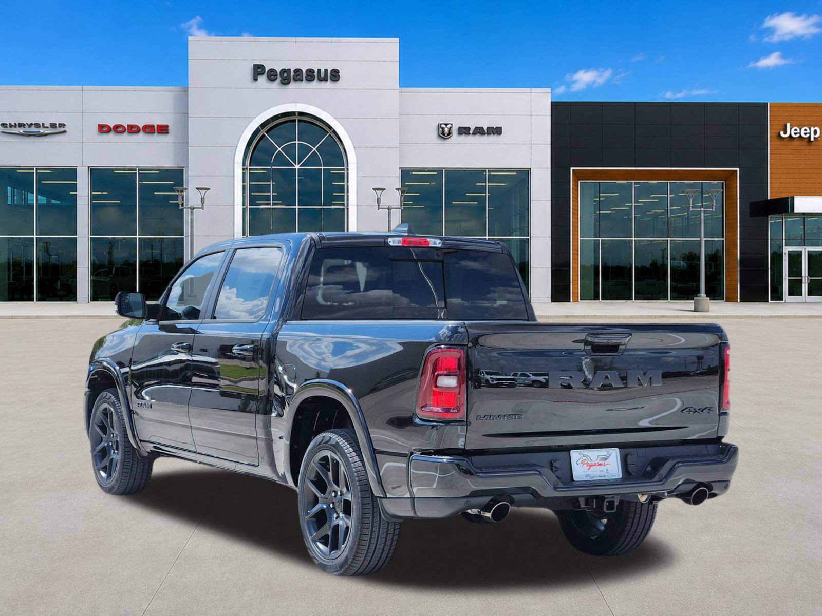 New 2027 RAM 1500 Laramie w/ Night Edition AWD/4WD image 4