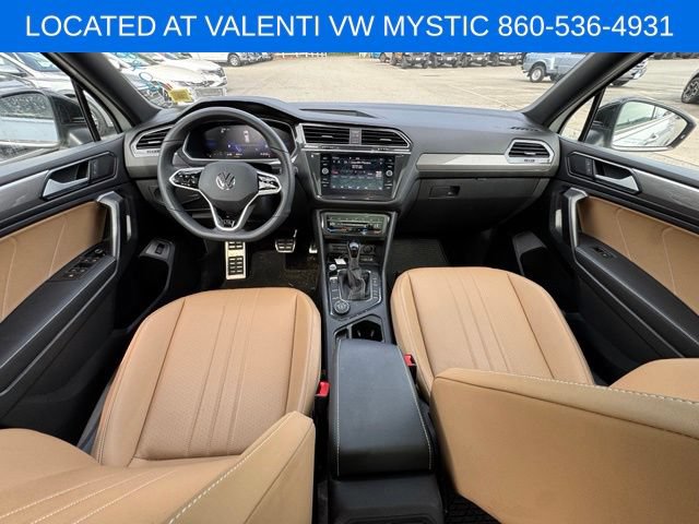 Used 2024 Volkswagen Tiguan SE R-Line AWD/4WD image 12