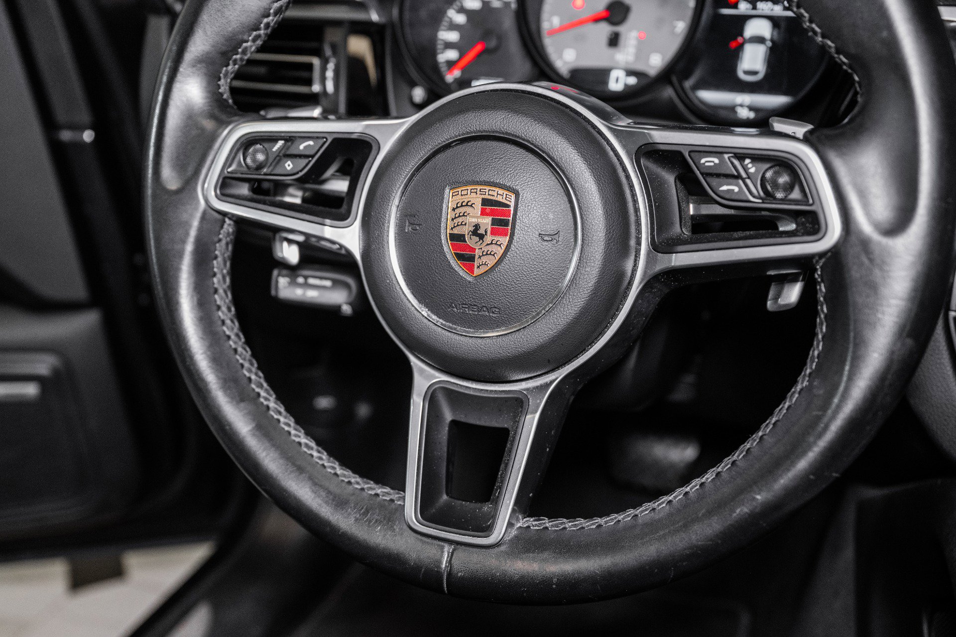 Used 2021 Porsche Macan S image 52