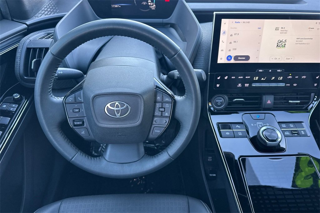 Used 2023 Toyota bZ4X Limited image 16