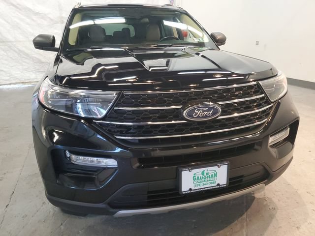 Used 2022 Ford Explorer XLT w/ Equipment Group 202A AWD/4WD image 10