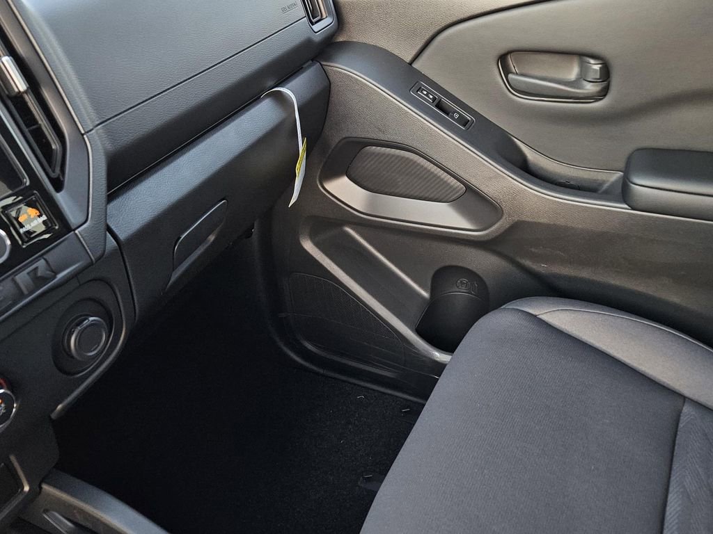 New 2026 Nissan Frontier S image 18