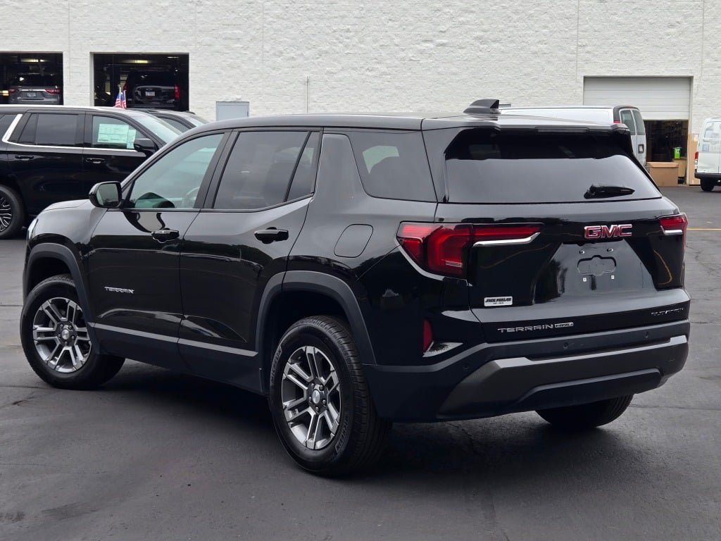 Used 2026 GMC Terrain Elevation AWD/4WD image 13