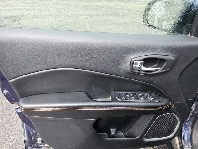 Used 2020 Jeep Compass Limited w/ Safety & Security Group AWD/4WD image 18