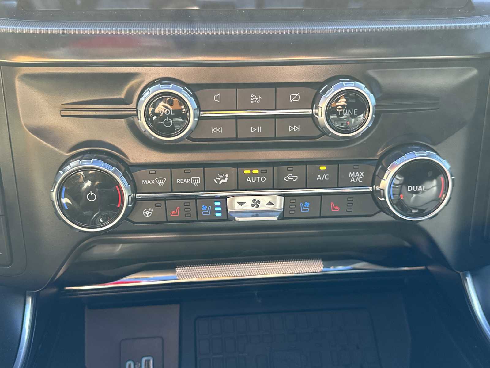 Used 2024 Ford F150 Raptor image 21