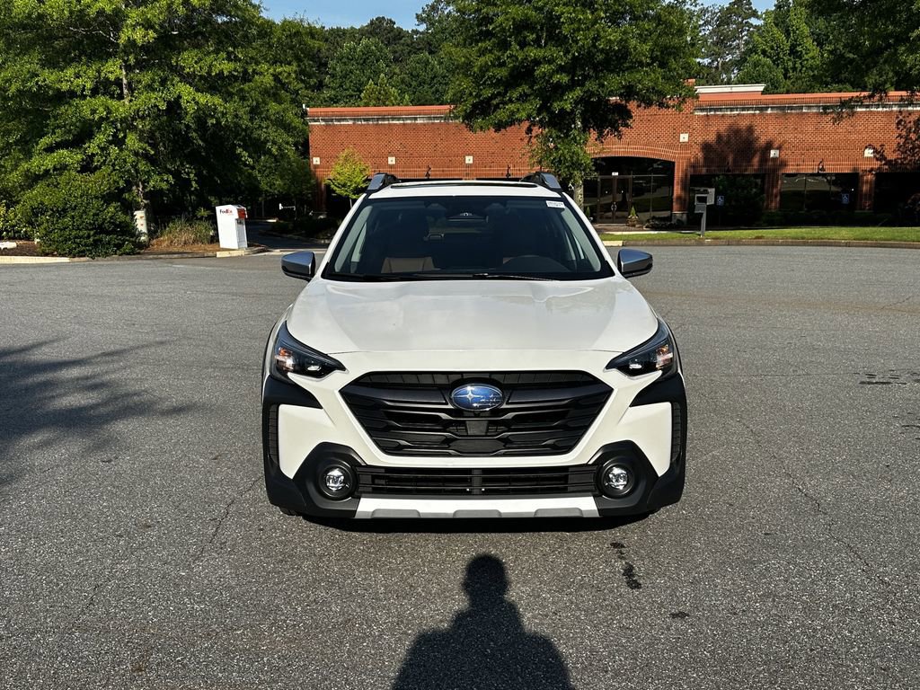 Used 2024 Subaru Outback Touring AWD/4WD image 3