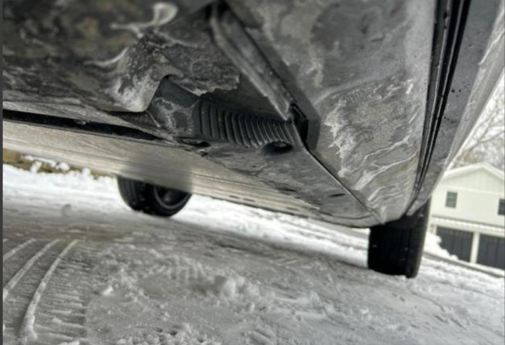 Used 2023 Volvo XC40 Recharge Ultimate image 12