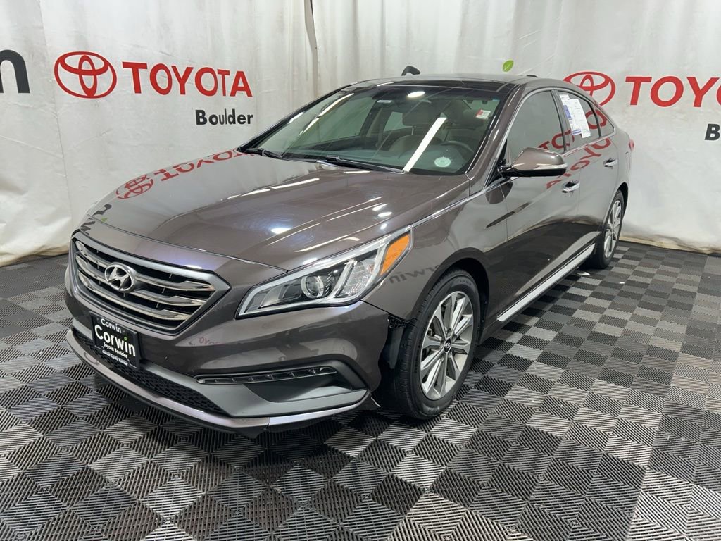 Used 2016 Hyundai Sonata Limited w/ Option Group 04 image 3
