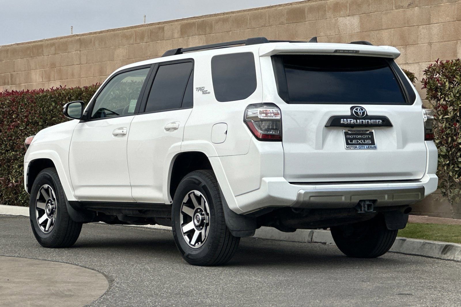 Used 2019 Toyota 4Runner TRD Off-Road Premium image 6