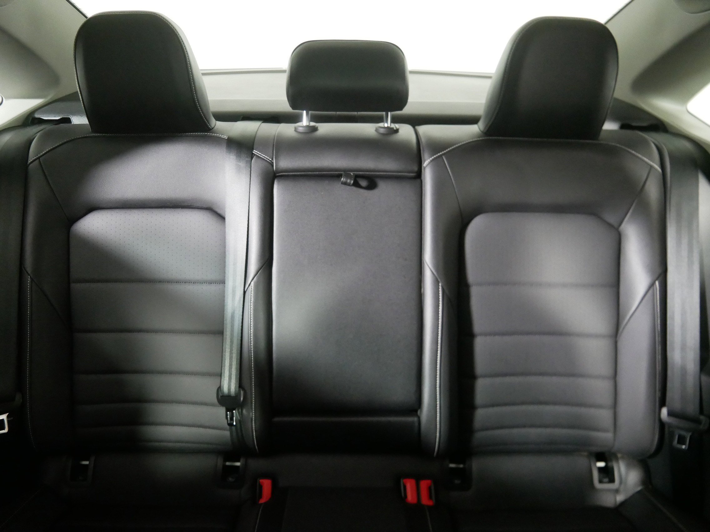 Certified 2022 Volkswagen Jetta SE w/ Panoramic Sunroof Package image 13