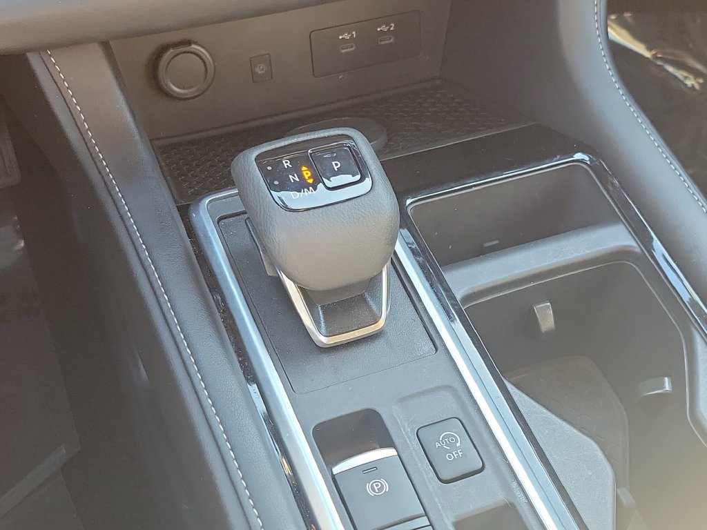 Used 2026 Nissan Pathfinder SL w/ SL Premium Package FWD image 28
