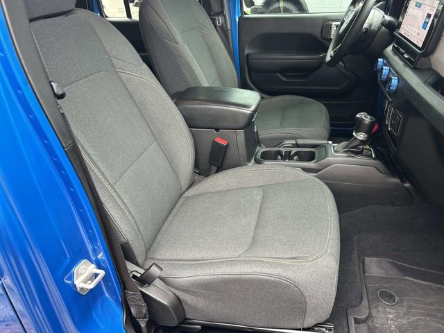 Used 2024 Jeep Wrangler Sport S image 29