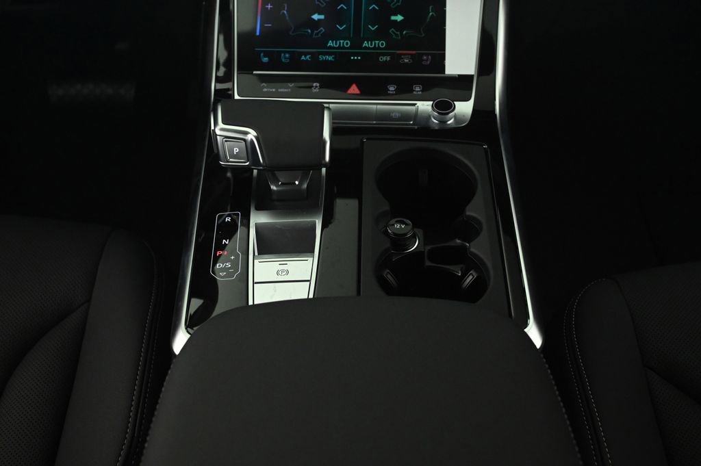 New 2026 Audi Q8 Premium Plus image 13