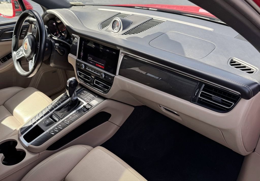 Used 2020 Porsche Macan GTS image 31