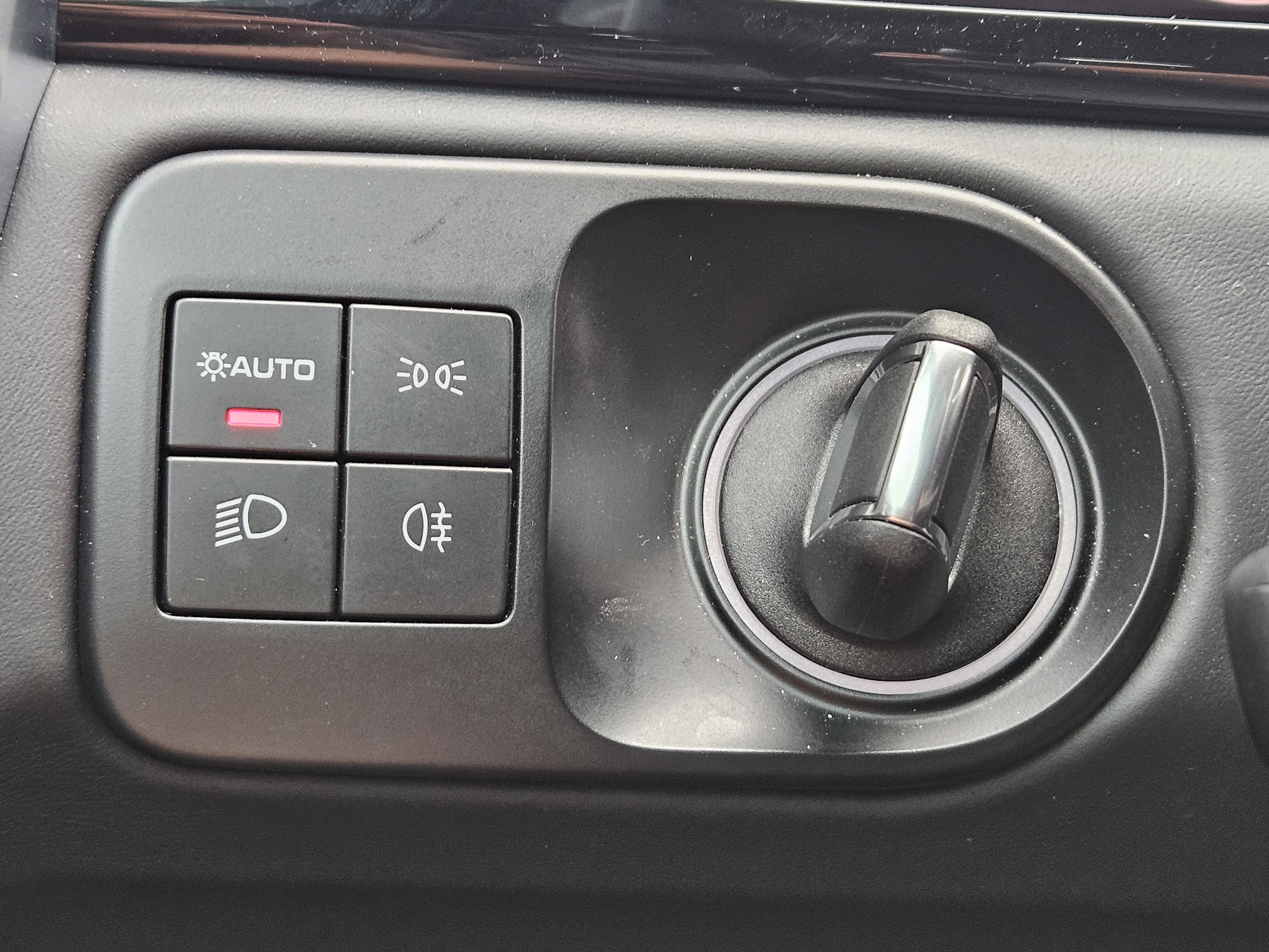 Certified 2022 Porsche Cayenne Turbo image 21