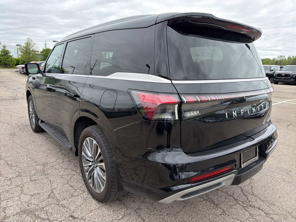 Used 2025 INFINITI QX80 Sensory w/ Premium Cargo Package AWD/4WD image 3