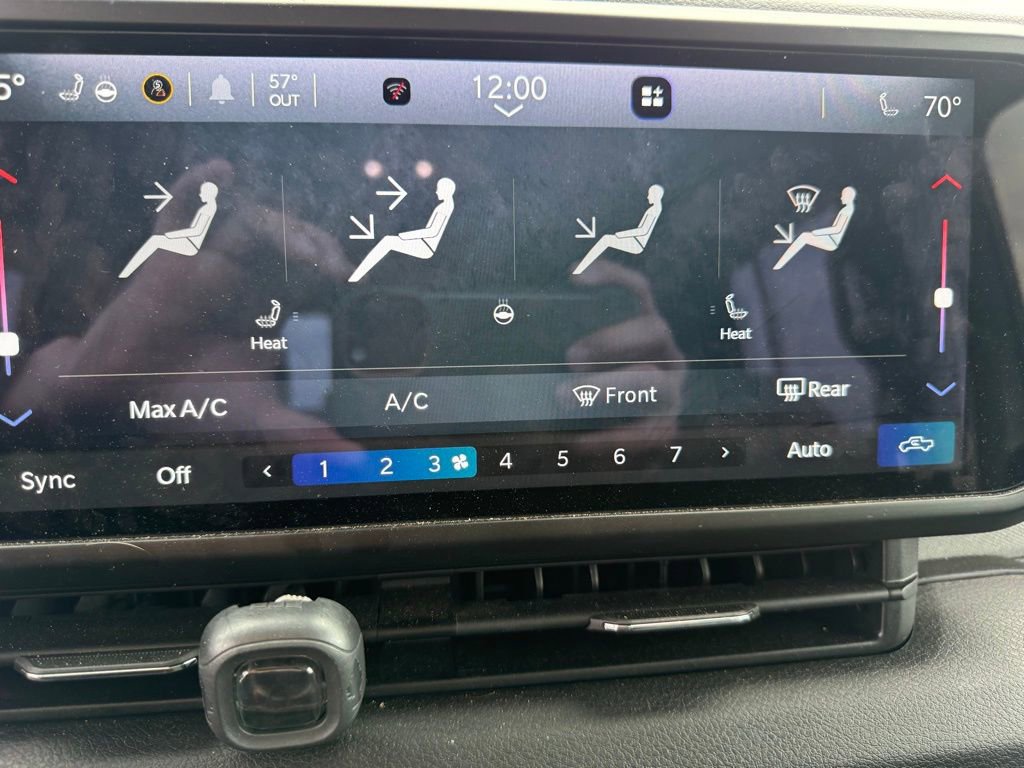 Used 2024 Jeep Gladiator Sport image 19