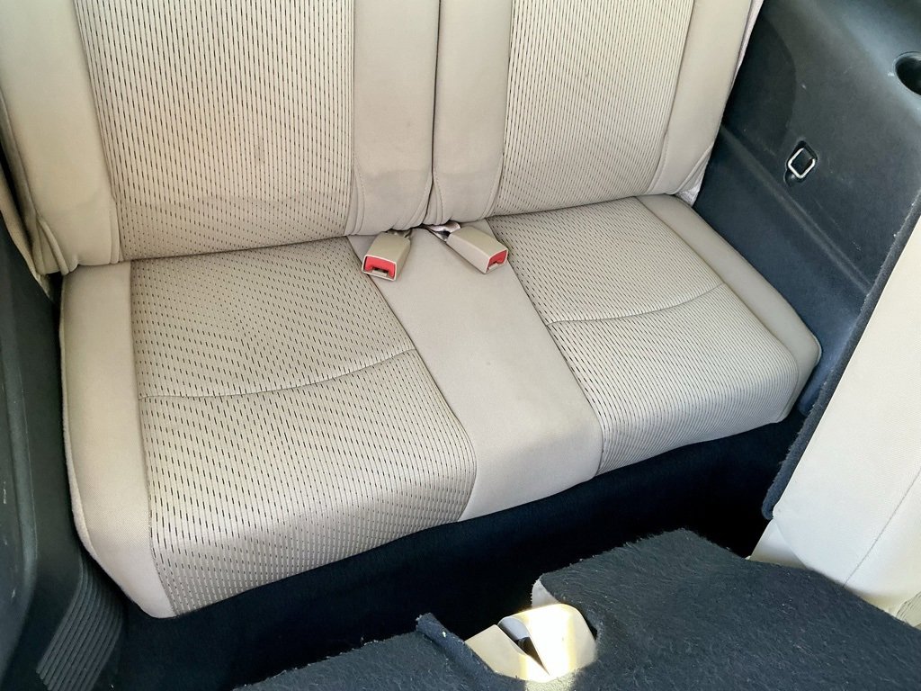 Used 2020 Dodge Journey SE image 28