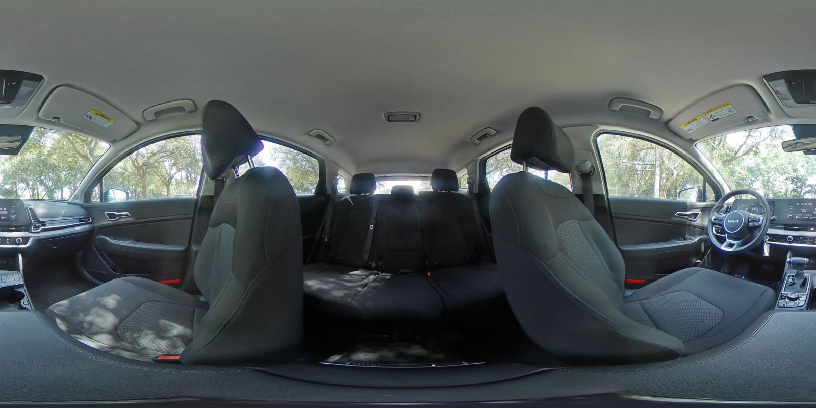 Used 2025 Kia Sportage LX FWD image 40