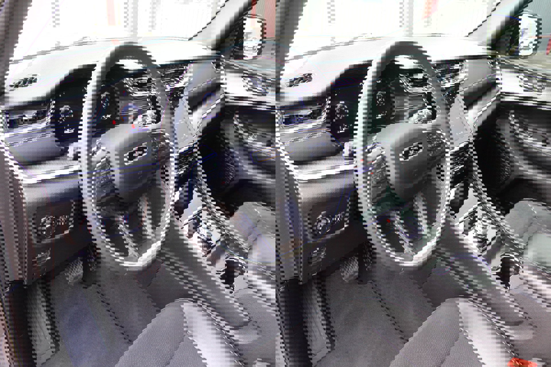 Used 2024 Jeep Grand Cherokee L Laredo image 30