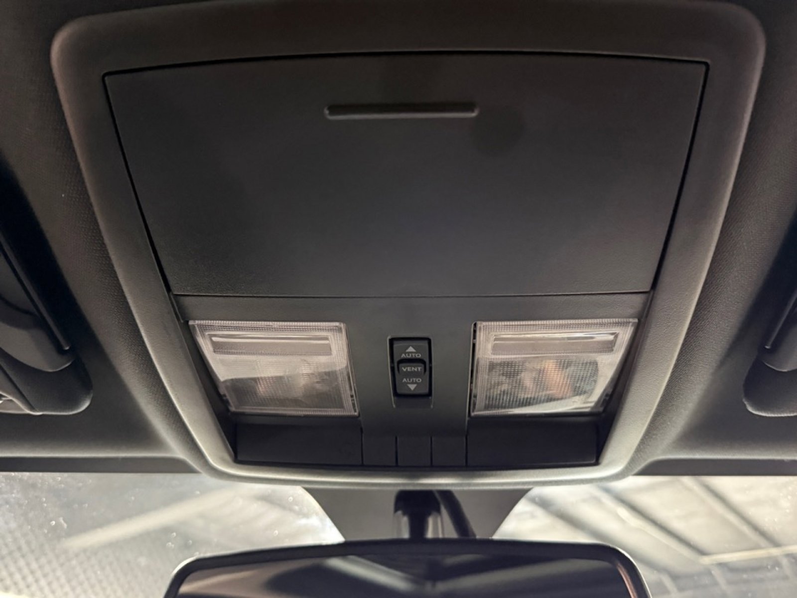 Used 2012 Dodge Challenger SRT8 w/ Premium Sound Group image 36