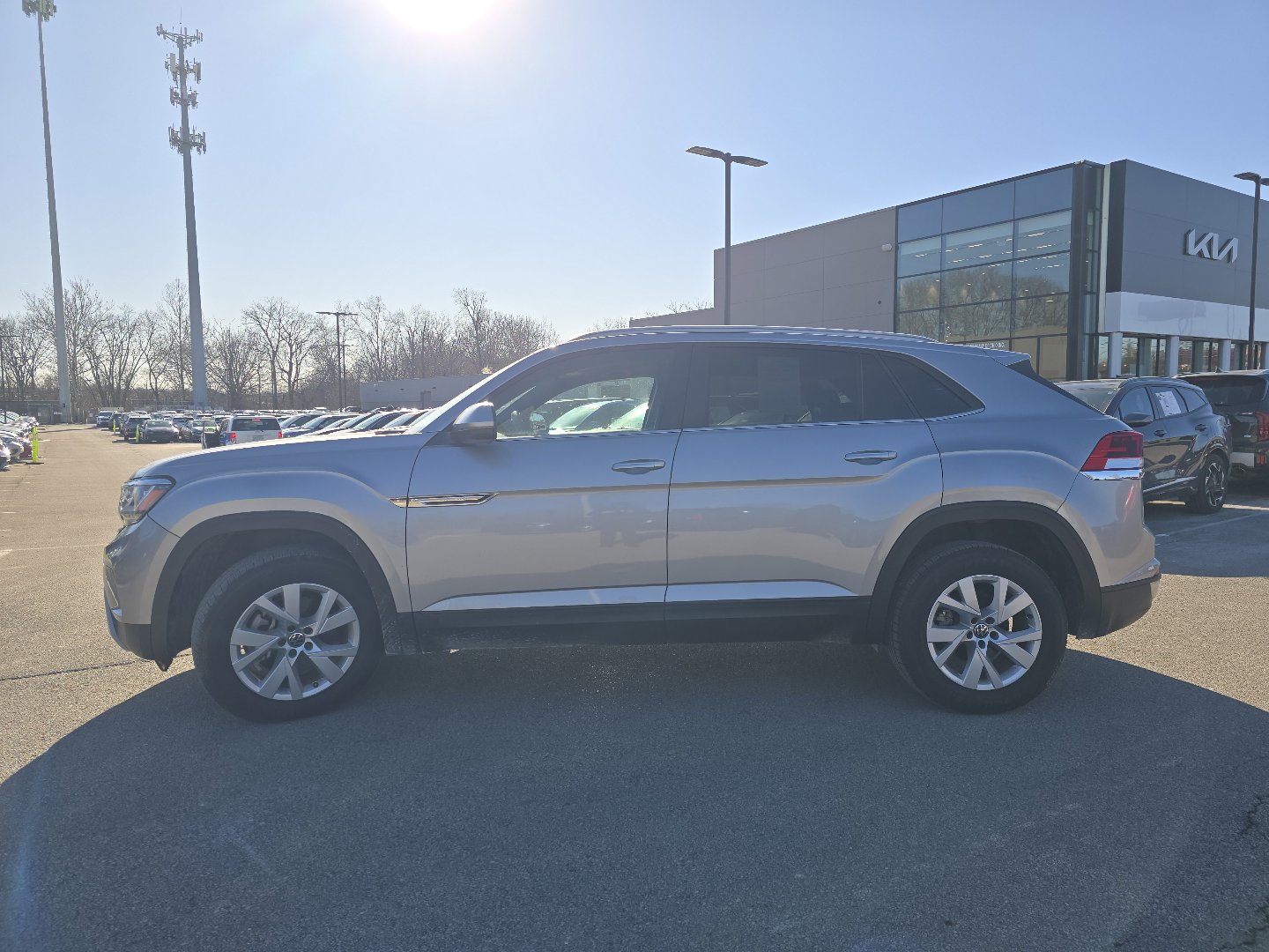 Used 2021 Volkswagen Atlas Cross Sport S image 10