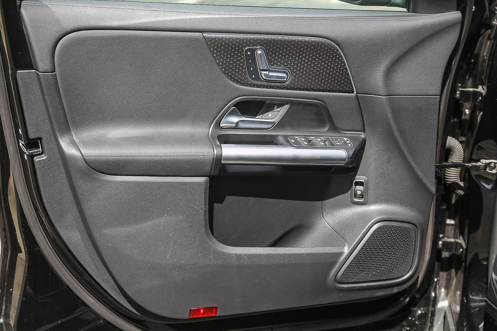 Certified 2025 Mercedes-Benz GLA 250 image 18
