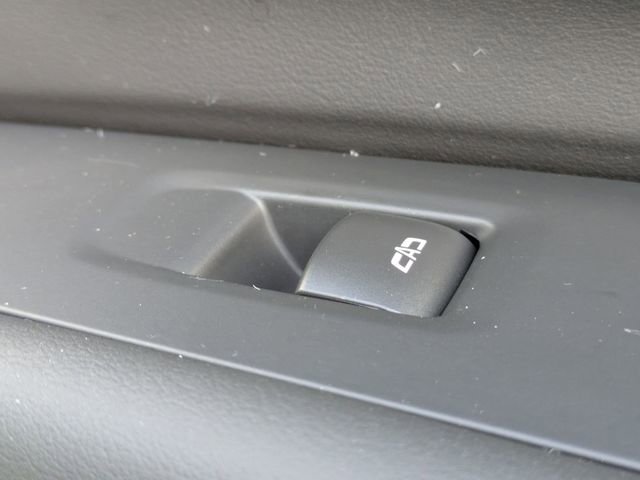 New 2026 Chevrolet Suburban LT w/ Comfort Package image 39