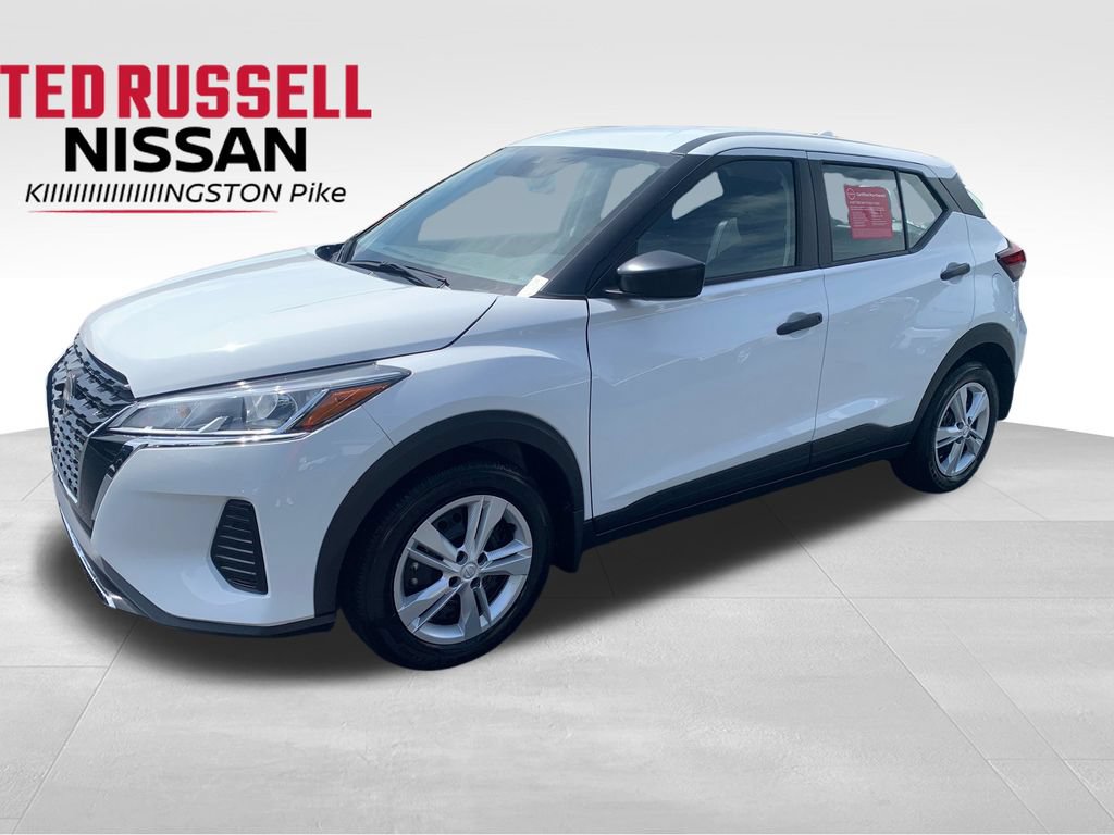 Used 2025 Nissan Kicks Play S FWD image 1