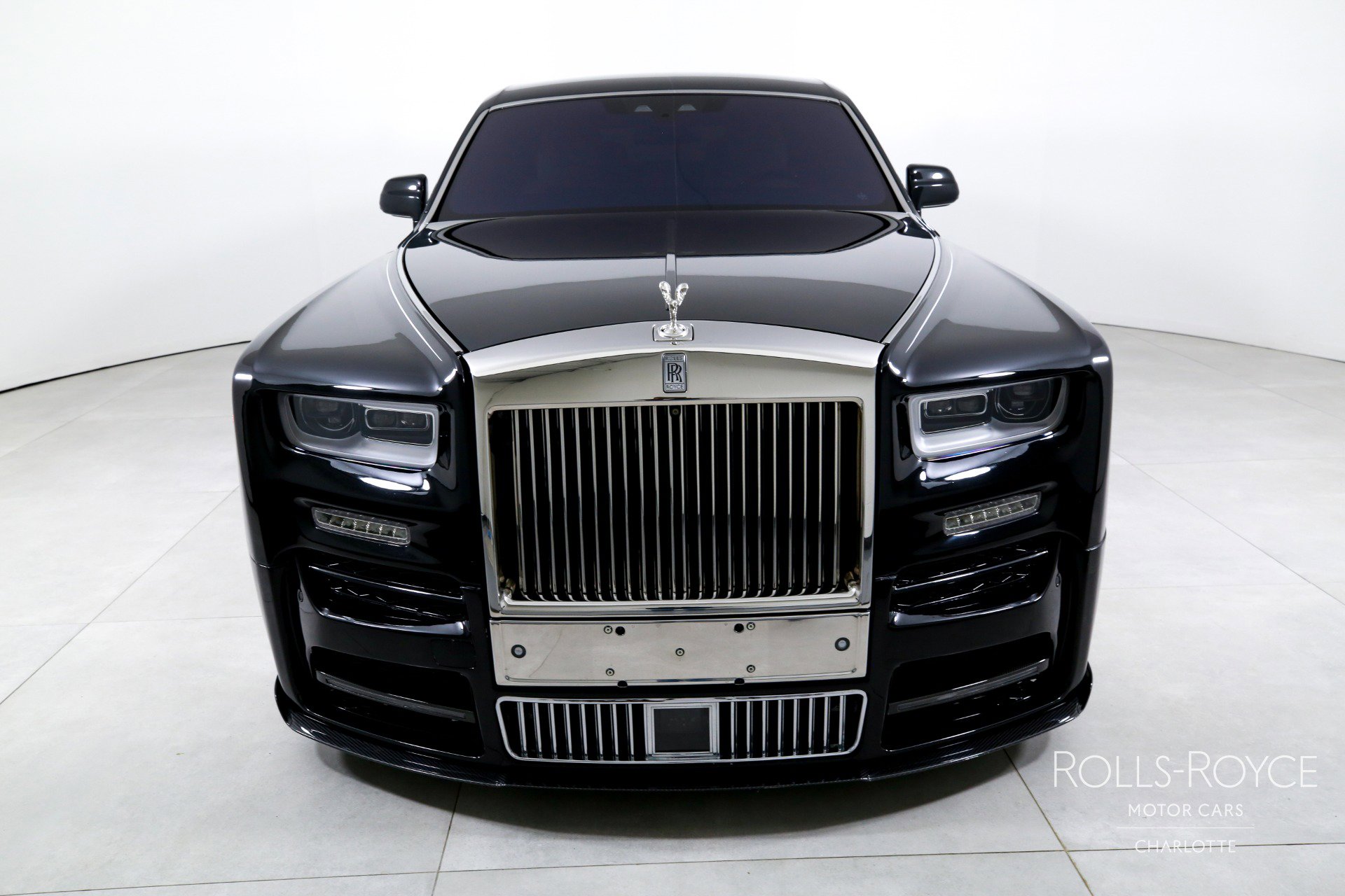 Used 2018 Rolls-Royce Phantom Sedan image 7