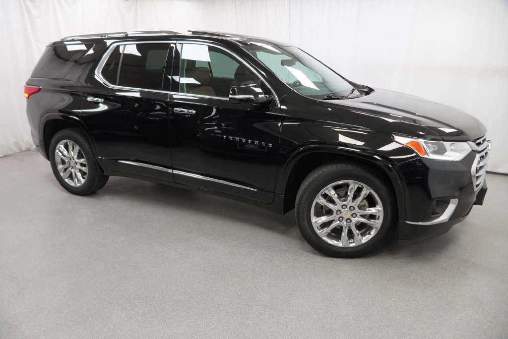 Used 2019 Chevrolet Traverse High Country w/ LPO, Floor Liner Package AWD/4WD image 13