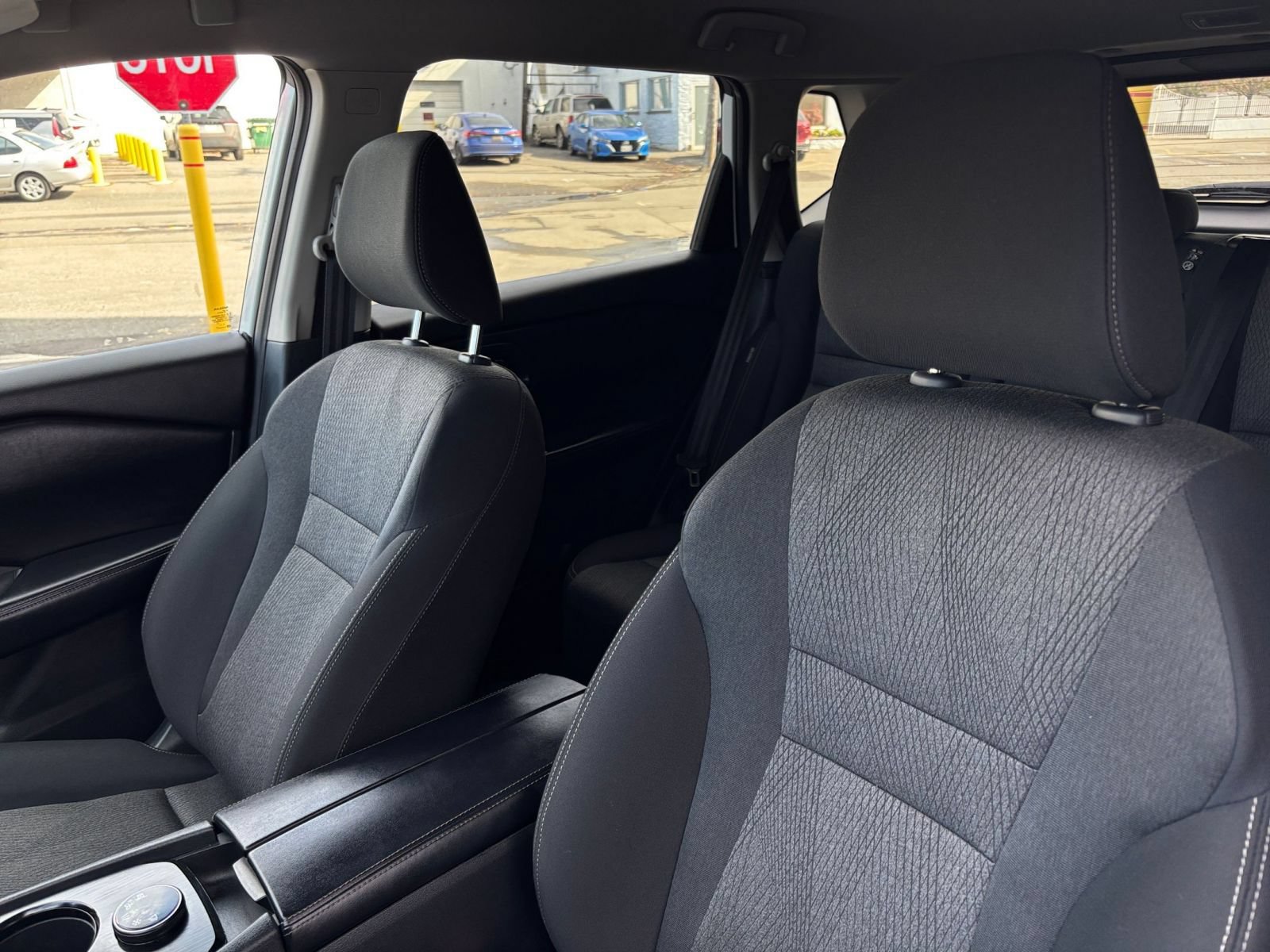 Used 2026 Nissan Rogue SV AWD/4WD image 35