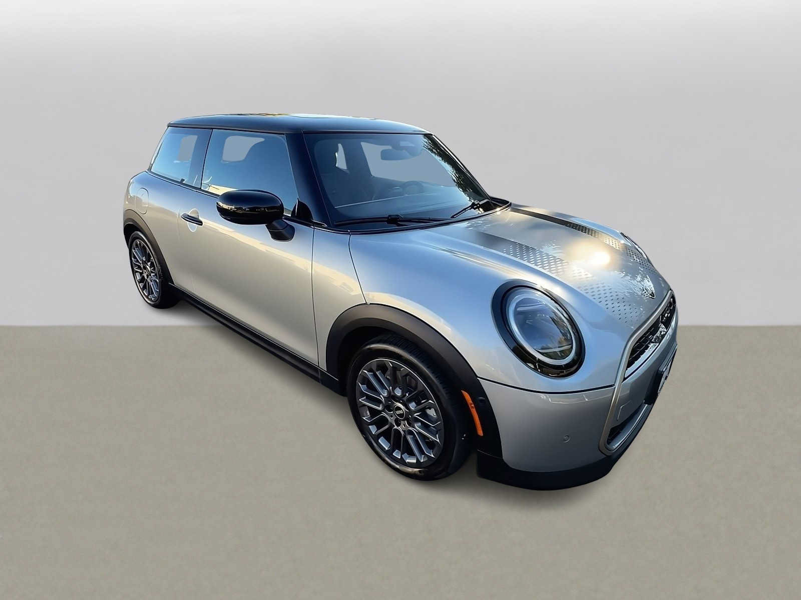 Used 2026 MINI Cooper S FWD image 2
