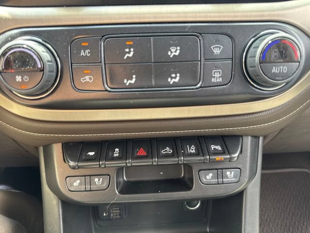 Used 2022 GMC Canyon Denali RWD image 29