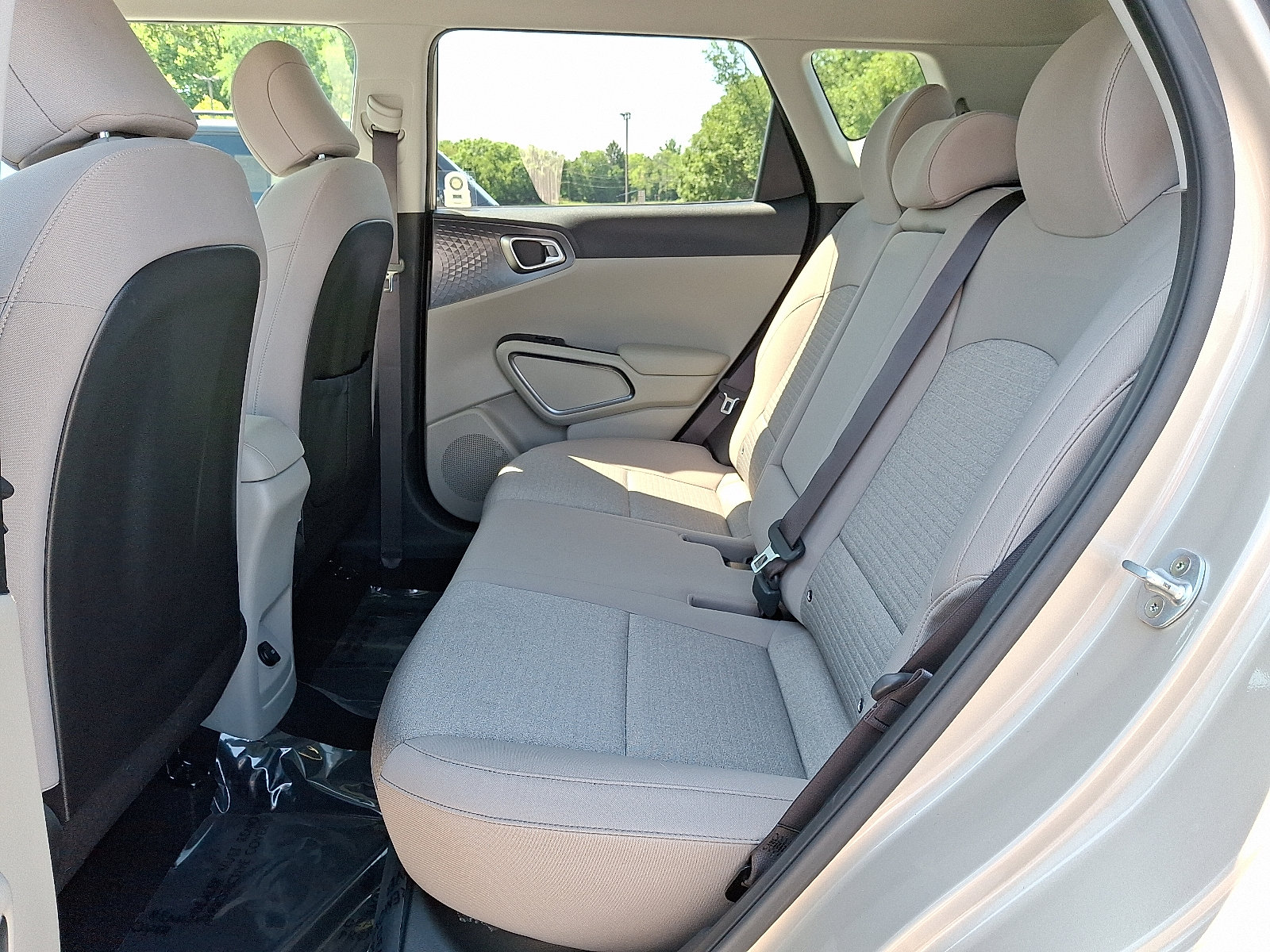 Used 2020 Kia Soul EX FWD image 10