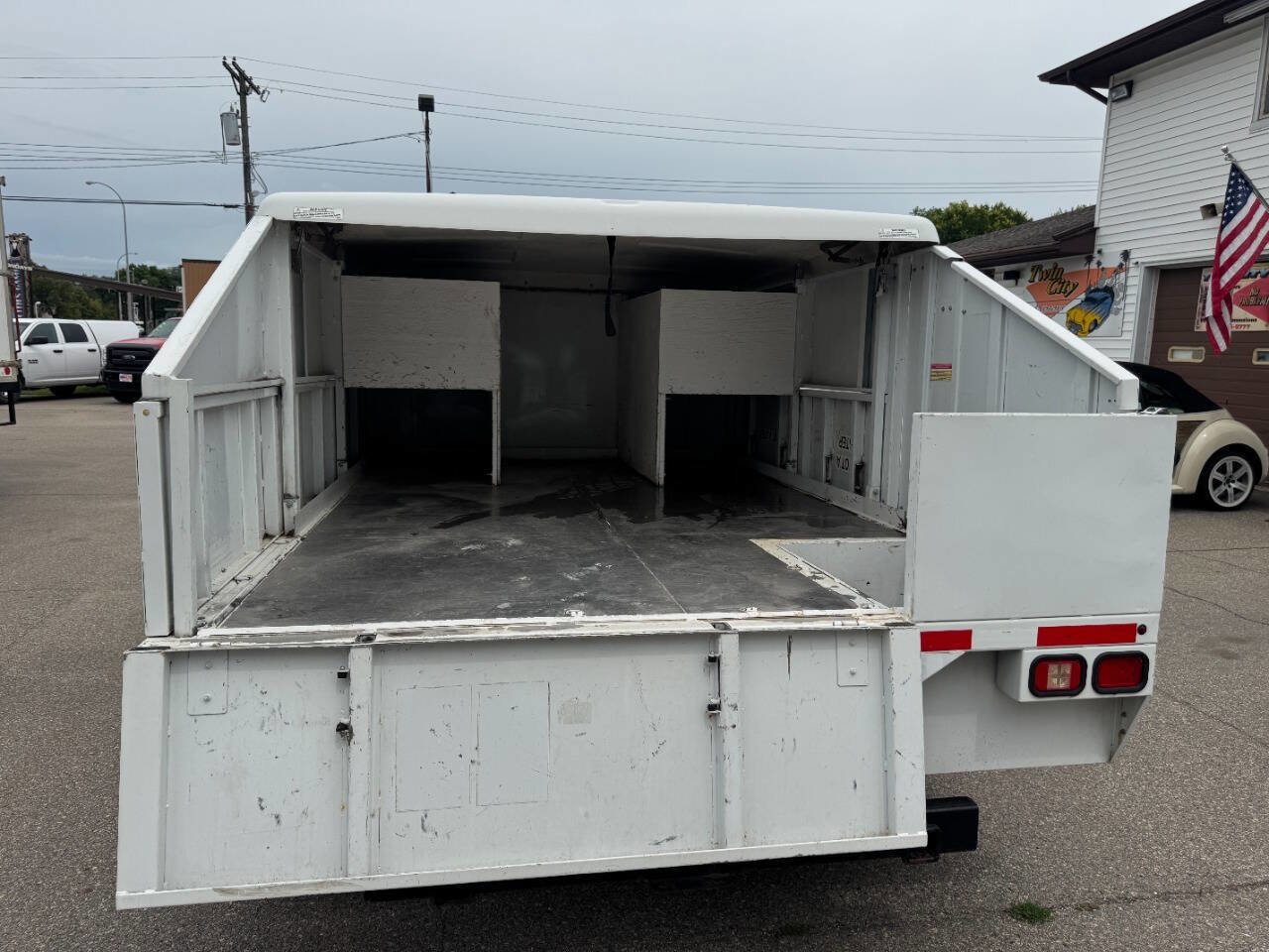 Used 2012 Ford E-450 and Econoline 450 Super Duty image 10